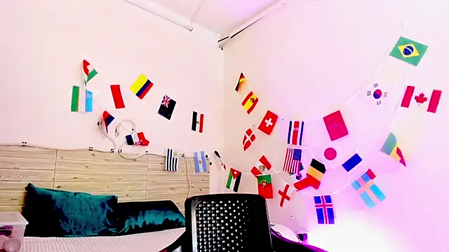 lilahSweet webcam