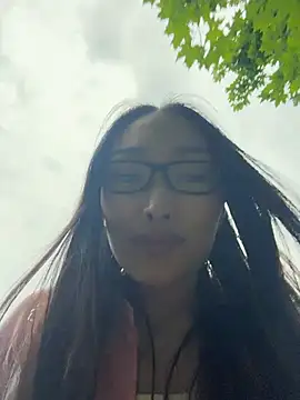 trytomakememoam webcam
