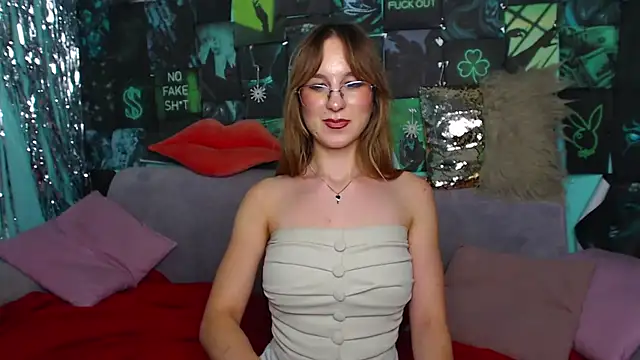 AlishaKellyi webcam