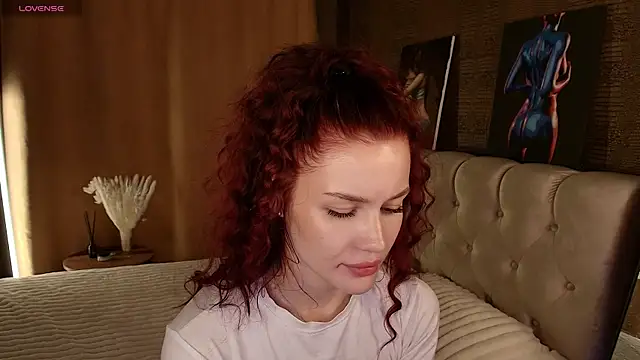 Aria_Mila webcam