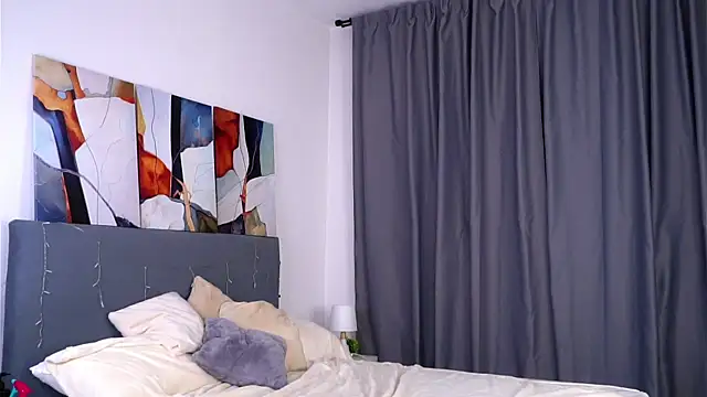 NelleMihalko webcam