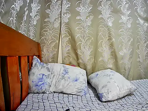 happy_sonia webcam