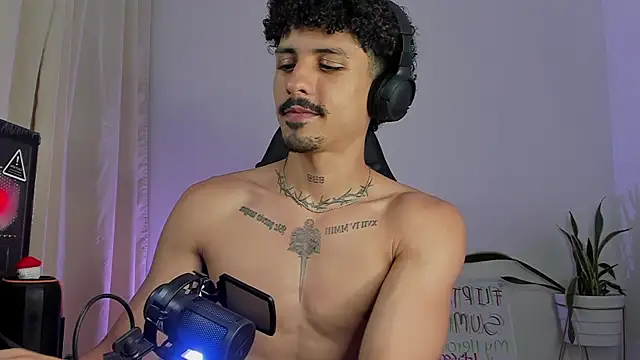 Lukeetaylor webcam