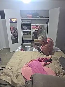 Handsolo_porn webcam