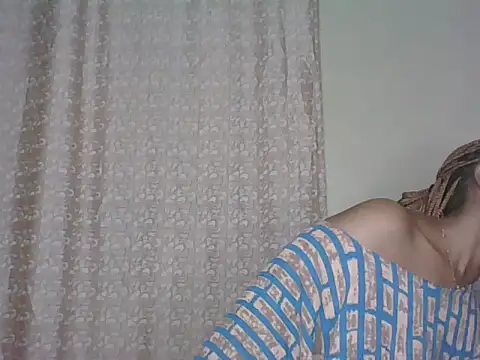 PrettyT5 webcam