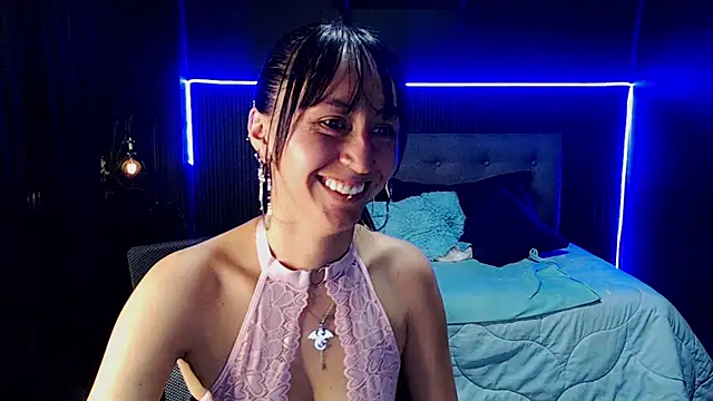 Sophia_w_ webcam