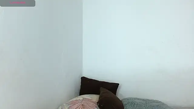 Alexa_priincess live cam on StripChat