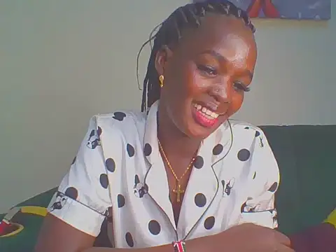 cutesmiling live cam on StripChat