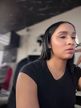 Isabella-Teen webcam