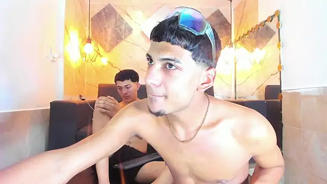 Yeff_26 live cam on StripChat