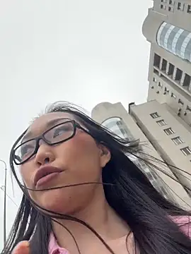 trytomakememoam webcam