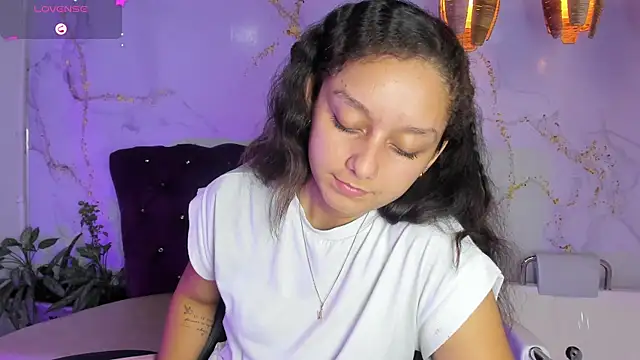katy_sweet19 webcam