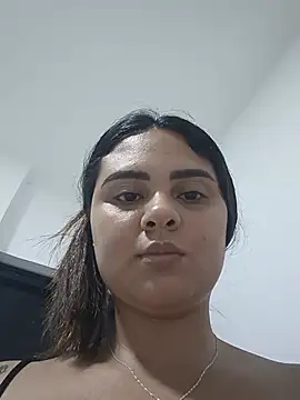 sexy-latin10 webcam