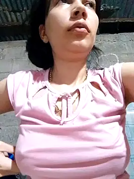BiancaRoyale webcam