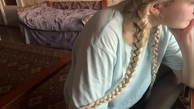 AlisiaStreitmatter webcam