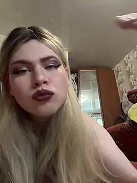 BettySapphire webcam