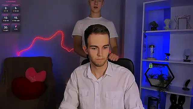 noah_nero webcam