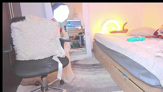 SharonVelvet webcam