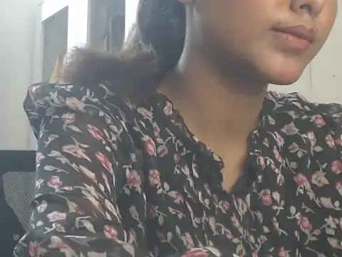 NancyRuvi webcam