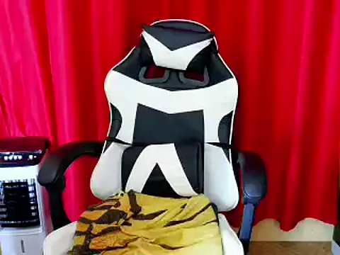 lovelyxmorena webcam