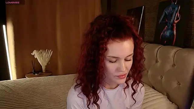 Aria_Mila webcam