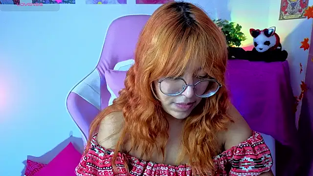 _Moon_Johnson webcam