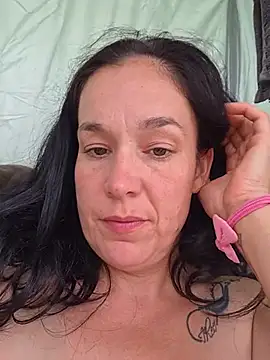 adelinegirly webcam
