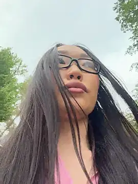 trytomakememoam webcam