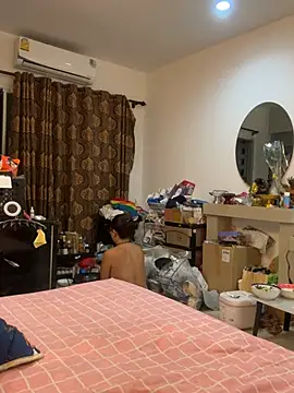 Ponthip webcam