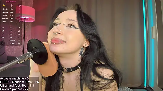 Juicy_Vikki webcam