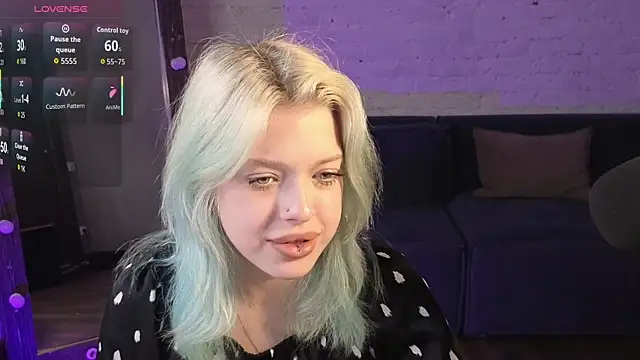 Clown_Princess webcam