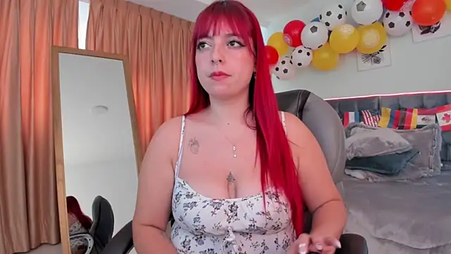 Blair_red_ webcam