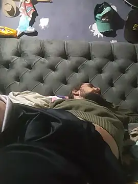 hairy_mannn webcam