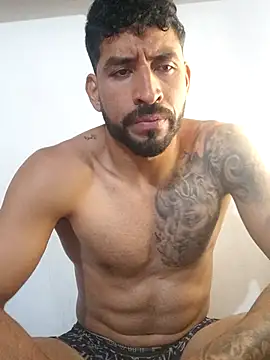 Alexsexygamer live cam on StripChat