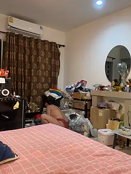 Ponthip webcam