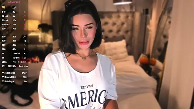 ParisianDoll webcam