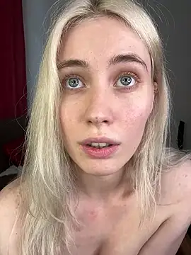 LovelyMiu webcam