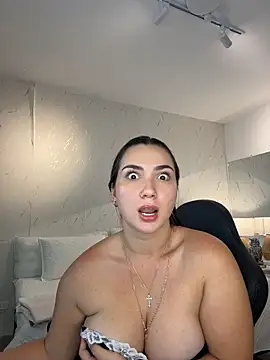 ava_blue webcam