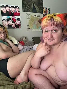 Pelokamiselle - Couple webcam sex chat