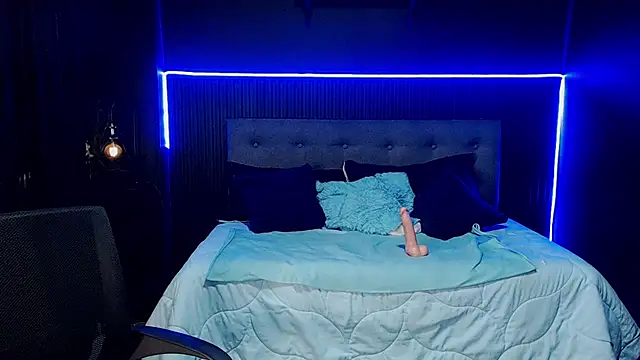 Sophia_w_ webcam