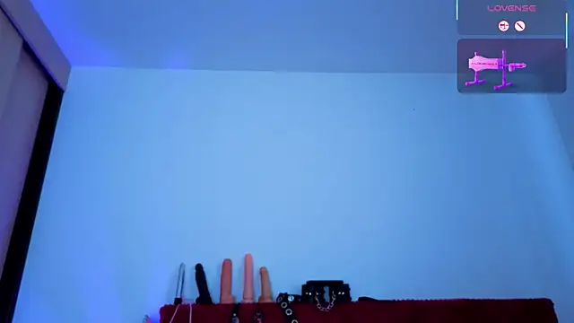 Miss_VeronicaW webcam