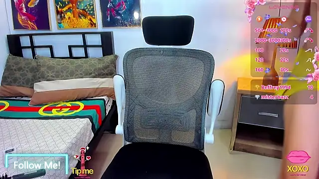 --ThePleasureIsMine-- webcam
