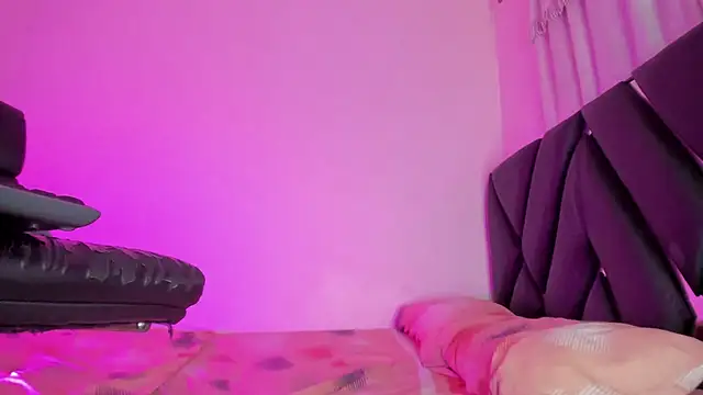 stephany_doll_ webcam
