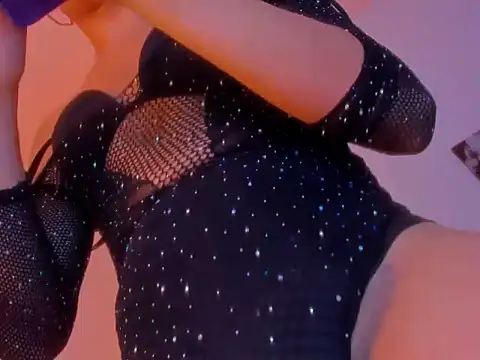 Queen_Charlotte_Hots webcam