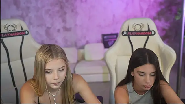 Melissa_kiss054 webcam