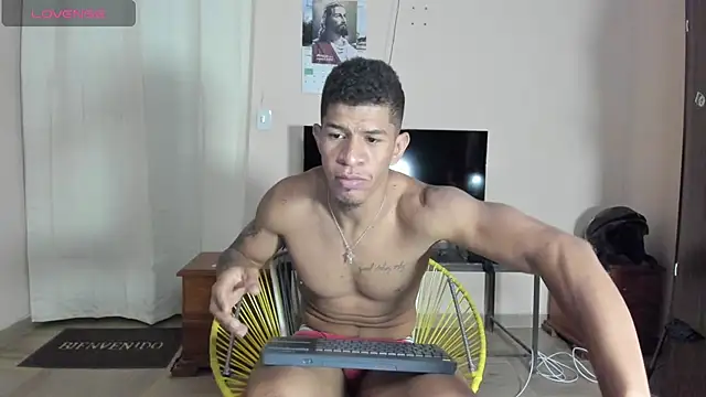 antonio_aguilarx webcam
