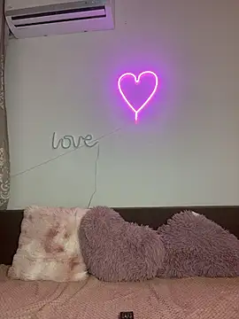 Sabrinedivinee webcam