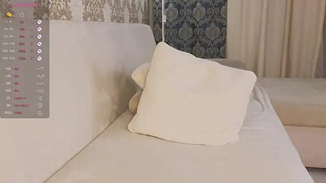foxy_bloomm webcam
