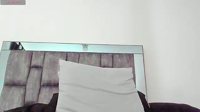 alyssia_ocean webcam