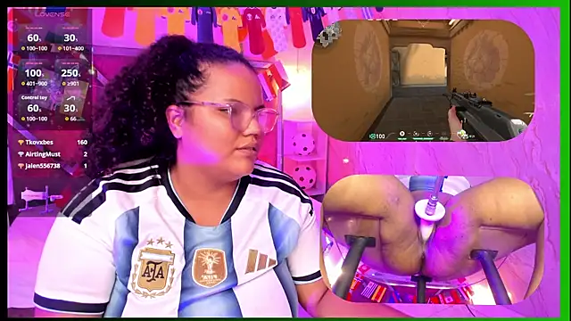 MhiaRey webcam